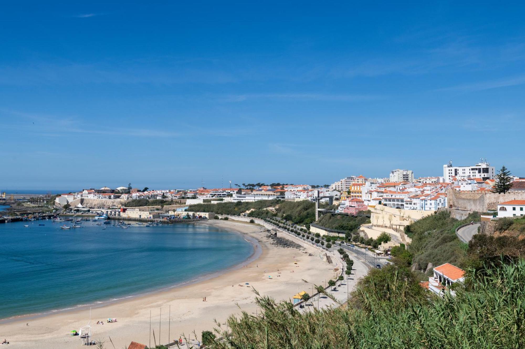 Sines Beach Front Villa Exterior photo